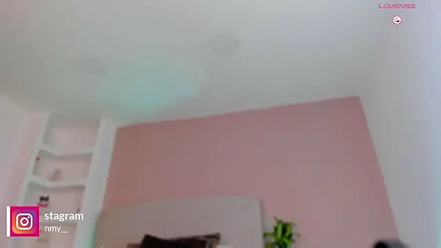 Snapshot of Ammy_xx chatting on 03-19-26, 07:18 Ammy xx online show from 03-19-26, 07:18