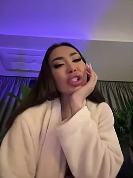 MissMooon online show from 12-10-24, 11:08