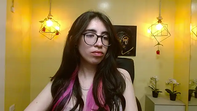 LenaRoses online show from 03-04-25, 06:29