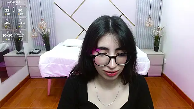 LenaRoses online show from 09-10-25, 09:04