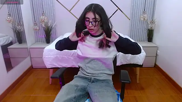 LenaRoses online show from 10-07-25, 08:06