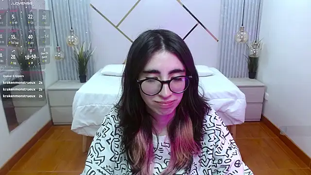 LenaRoses online show from 10-16-25, 08:32