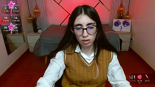 LenaRoses online show from 04-13-26, 08:14