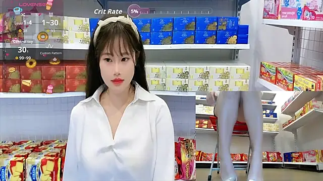  7Eleven  online show from 06-04-26, 02:34