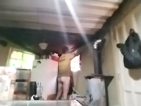 Snapshot of tinchomdq1 chatting on 11-22-25, 02:49 tinchomdq1 online show from 11-22-25, 02:49