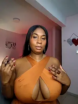 HanaThompson online show from 05-06-26, 05:29