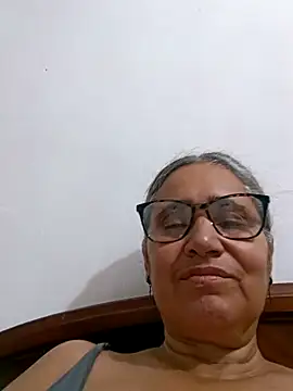  candi online show from 02-21-26, 11:11