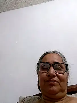  candi online show from 05-07-26, 11:32