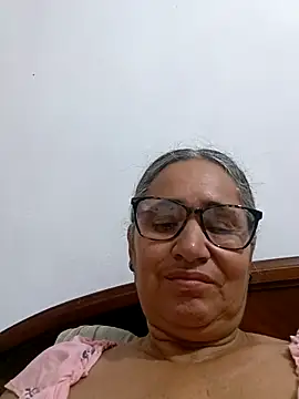  candi online show from 05-12-26, 10:34