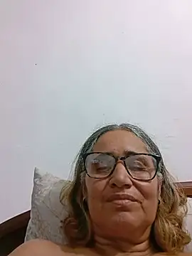  candi online show from 06-10-26, 12:55