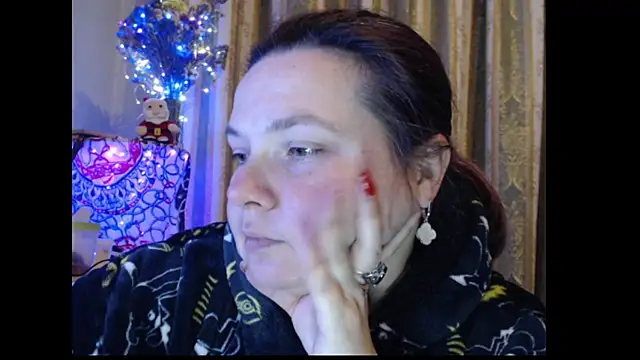 amorelara online show from 10-26-25, 02:45