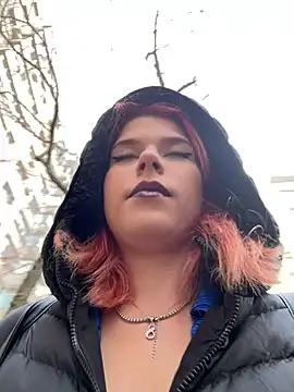 RiriRoseey online show from 12-15-24, 08:52