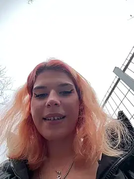 RiriRoseey online show from 12-22-24, 11:44