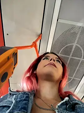 RiriRoseey online show from 09-24-25, 07:33