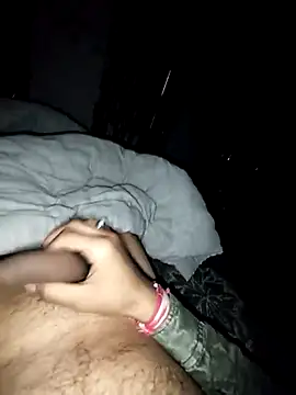 studboy1111 online show from 02-03-25, 07:07