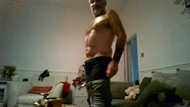 Shyboy817 online show from 12-03-25, 06:39