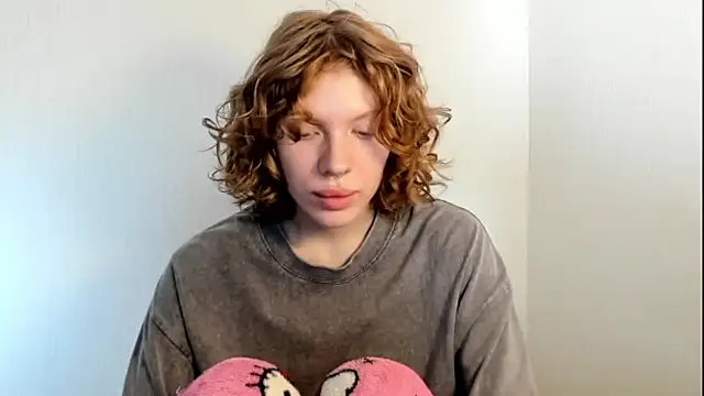 StellaDavis online show from 10-24-25, 08:00