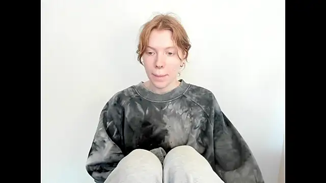 StellaDavis online show from 11-26-25, 07:31