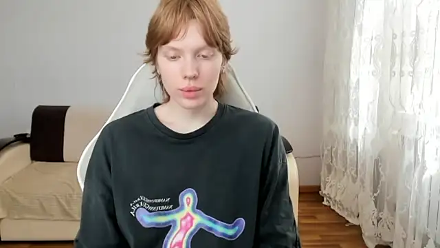 StellaDavis online show from 06-12-26, 11:09