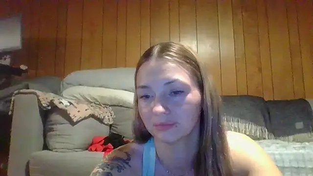 Snapshot of MaggieMayI89 chatting on 01-11-26, 03:11 MaggieMayI89 online show from 01-11-26, 03:11