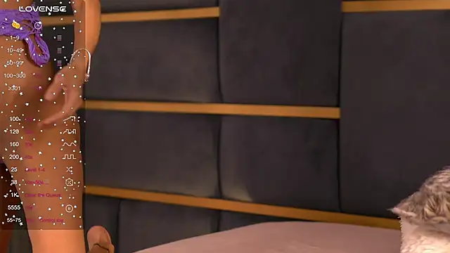 Snapshot of CynthiaWest chatting on 02-26-25, 04:14 CynthiaWest online show from 02-26-25, 04:14