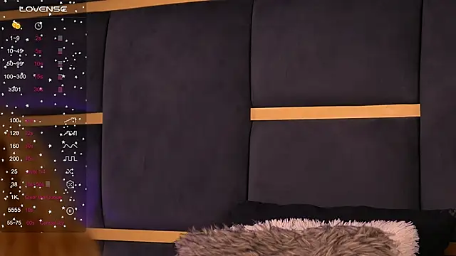 Snapshot of CynthiaWest chatting on 02-27-25, 04:09 CynthiaWest online show from 02-27-25, 04:09