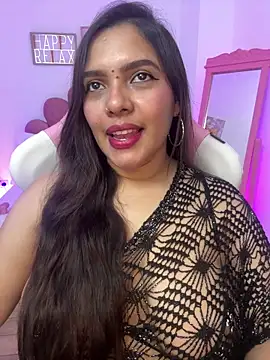 krishaa  online show from 04-10-26, 08:13