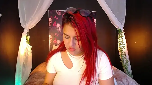 Snapshot of _poison_sweet chatting on 12-26-24, 09:15 poison sweet online show from 12-26-24, 09:15