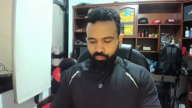 Snapshot of Drako_Argentii chatting on 02-22-25, 12:51 Drako Argentii online show from 02-22-25, 12:51