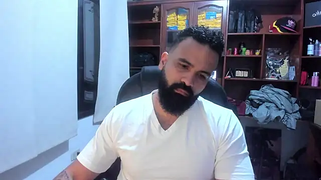 Snapshot of Drako_Argentii chatting on 03-04-25, 04:27 Drako Argentii online show from 03-04-25, 04:27