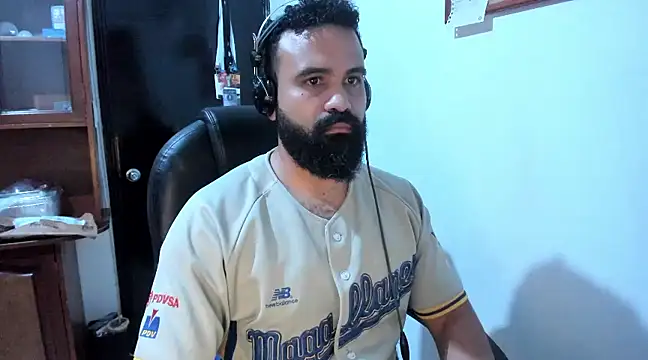 Snapshot of Drako_Argentii chatting on 03-17-25, 10:06 Drako Argentii online show from 03-17-25, 10:06