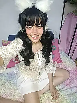 Snapshot of Your-horny-petite chatting on 01-16-26, 06:39 Your-horny-petite online show from 01-16-26, 06:39
