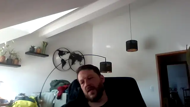 BennyLommy online show from 03-19-26, 02:43