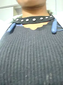 Snapshot of Sarita_7 chatting on 01-16-25, 01:58 Sarita 7 online show from 01-16-25, 01:58