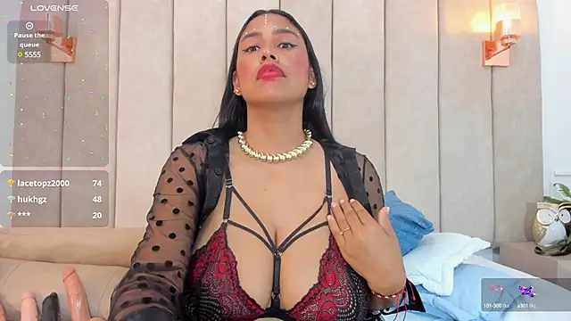 katrina-kaif  online show from 03-18-25, 09:53