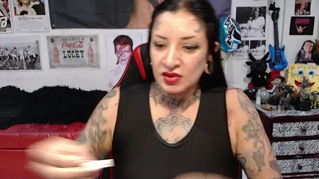 Snapshot of Rollyderolandia666 chatting on 02-04-25, 01:02 Rollyderolandia666 online show from 02-04-25, 01:02