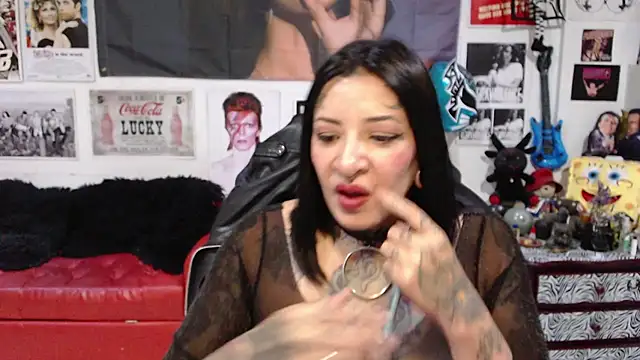 Snapshot of Rollyderolandia666 chatting on 02-12-25, 10:26 Rollyderolandia666 online show from 02-12-25, 10:26