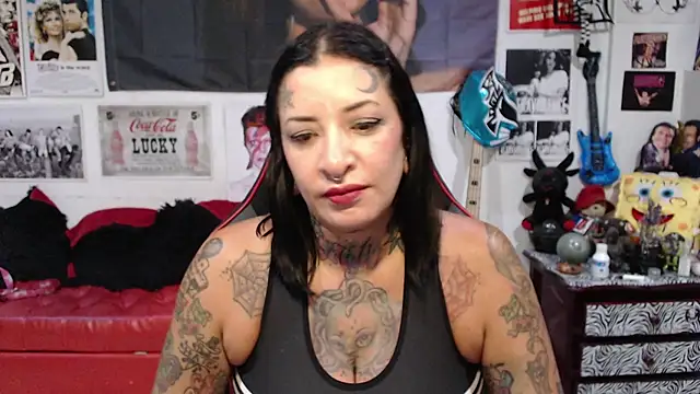 Snapshot of Rollyderolandia666 chatting on 03-02-25, 09:54 Rollyderolandia666 online show from 03-02-25, 09:54
