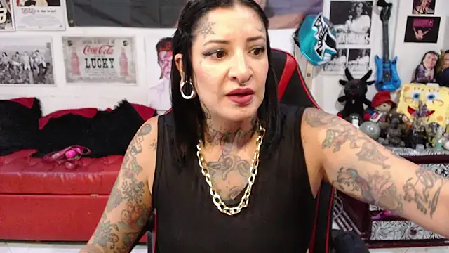 Snapshot of Rollyderolandia666 chatting on 03-12-25, 09:24 Rollyderolandia666 online show from 03-12-25, 09:24