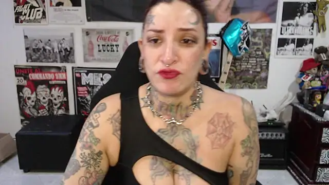 Rollyderolandia666 online show from 05-05-26, 08:17