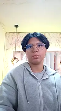Snapshot of Emmapark_ chatting on 03-02-25, 11:50 Emmapark  online show from 03-02-25, 11:50