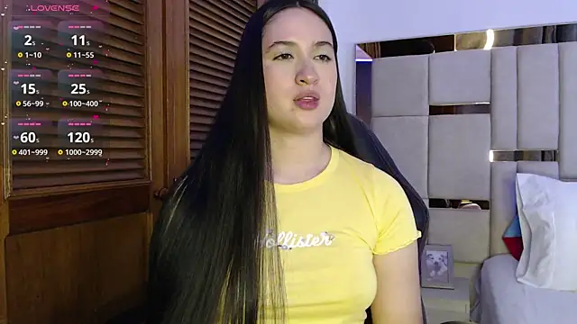 sofiaduque 26 online show from 02-21-25, 11:54