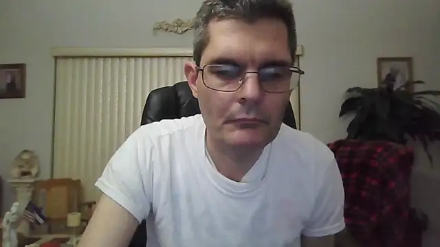 Copfiremen4566 online show from 01-15-25, 05:50