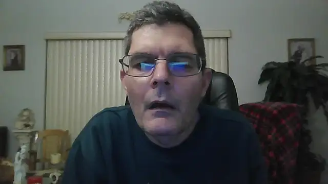 Copfiremen4566 online show from 01-19-25, 06:42