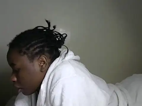 Novah  online show from 12-20-25, 02:18