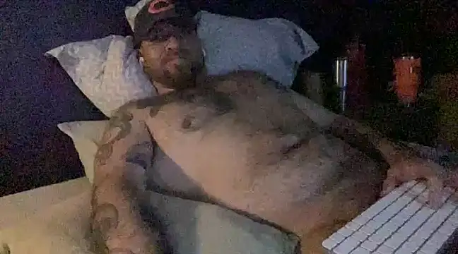 mexa bear online show from 12-25-24, 01:10