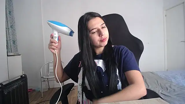 Contantin helena online show from 01-18-26, 01:48