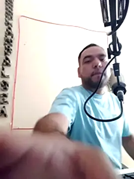 Snapshot of nek36 chatting on 05-01-26, 07:40 nek36 online show from 05-01-26, 07:40