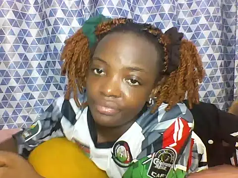 Snapshot of HOTBABE19 chatting on 03-04-25, 06:18 HOTBABE19 online show from 03-04-25, 06:18