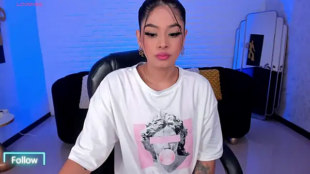 AlyssaDean online show from 02-02-25, 11:51